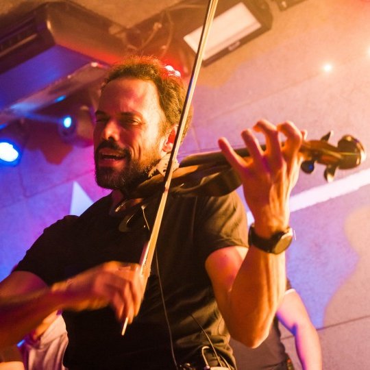 Óscar Electricviolin