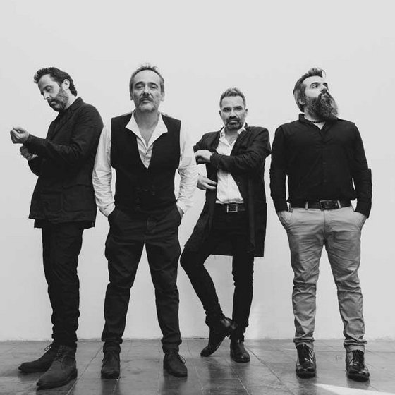 Love Of Lesbian