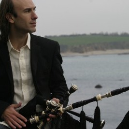 Carlos Núñez