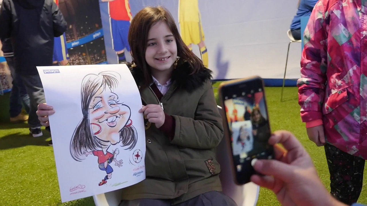 Vídeo: Caricaturas Leafar: Animación, entretenimiento y regalo en el Fan Park de La Selección Española de Fútbol