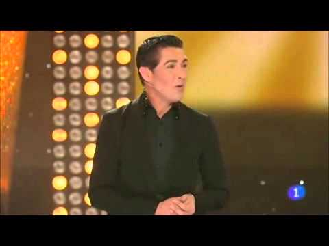 Vídeo: Ángel Garó - ¡Feliz 2014!
