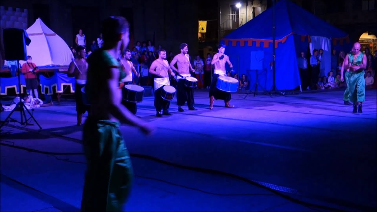 Vídeo: Grupo reducido Festuc Batucada (Estella-Navarra)